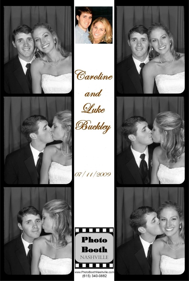 Photo-Booth-Nashville-Bride-and-Groom